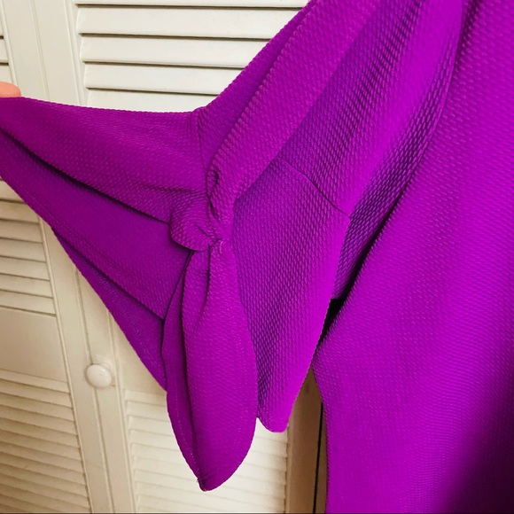 Violet B Plus size dress - Picture 2 of 3